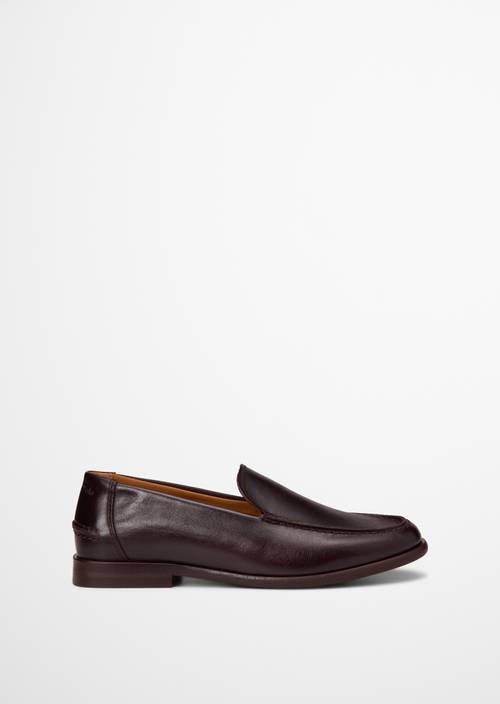Mocassins modèle Fiona Dark Brown vue extérieure de la chaussure droite