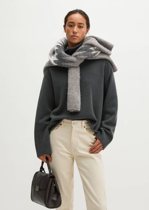 Regular-Fit Knit Sweater Broken Graphite in front view