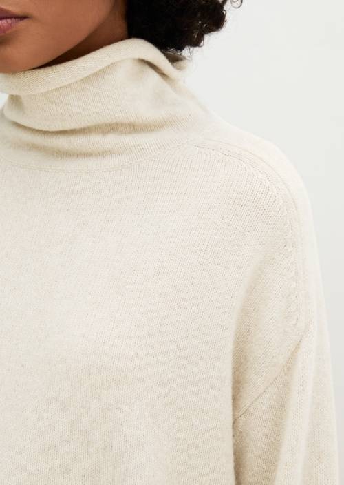 Strickpullover regular Light Stone Melange in Detailansicht