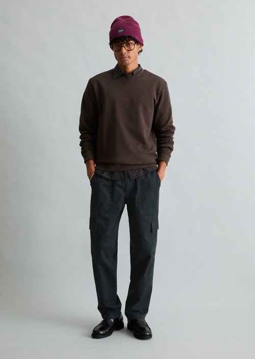 DfC Regular-Fit Sweatshirt — Chocolate Brown