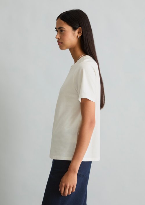 Regular T-shirt — Silky White