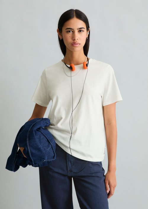 Regular T-shirt — Silky White