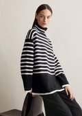 Oversize knitted sweater with stripe design - blue | Knitted