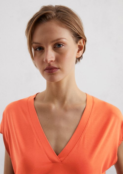 Ärmellose Jerseybluse relaxed aus LENZING™ ECOVERO™ - rot | Bekleidung ...