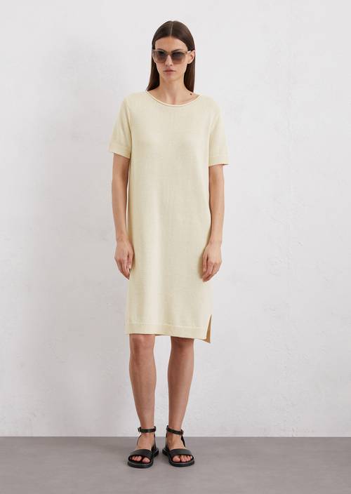 yellow dress what shoes | Harvey by Amali Gifting U50 Style DOL-Y001 Strapless Red Color:ULTRMARN Complete the look with