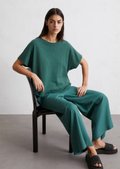 Linen shorts straight with partially elasticated waistband