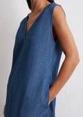 Sleeveless denim dress flared with TENCEL™ Lyocell - blue | Midi dresses |  MARC O'POLO