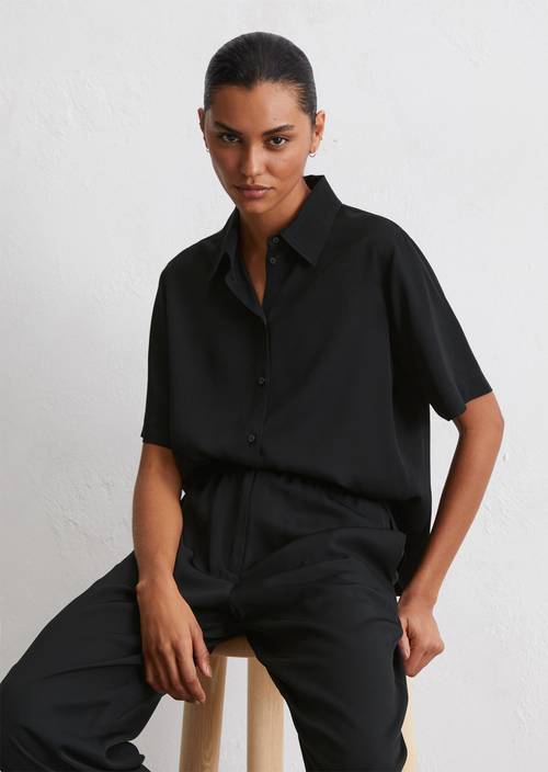 Blouse fluide à manches courtes en sergé de viscose
