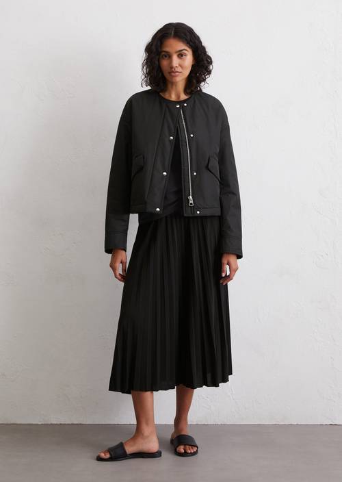 Collarless jacket regular black in front view