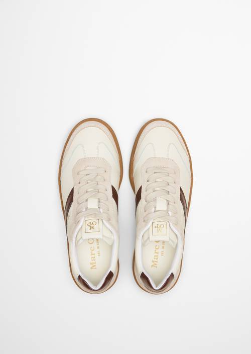 Sneaker aus edlem Rindleder