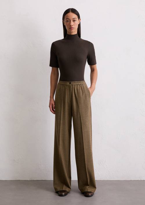 Checked jogger pants relaxed with yarn-dyed check pattern