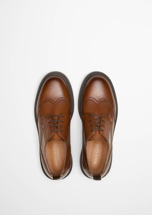 Derby lace-up cognac in top view