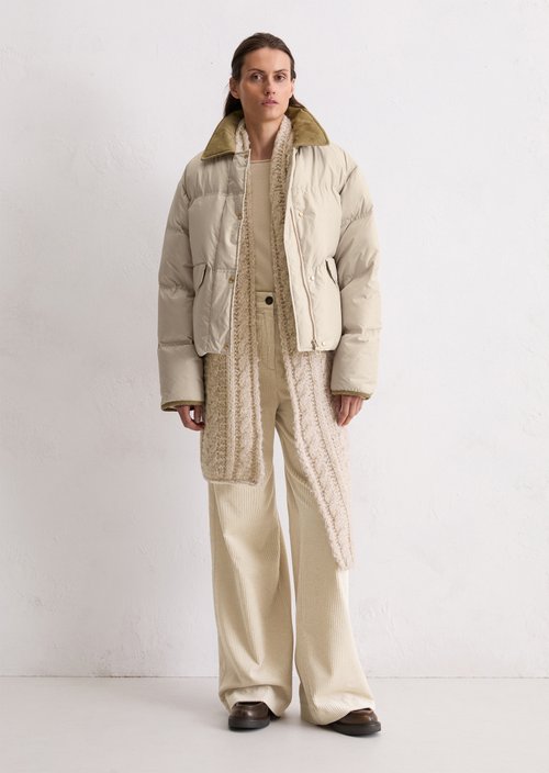 Regular puffer down jacket Barn jacket style made from recycled