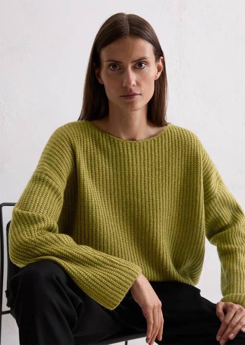 Strickpullover oversized aus softem Schurwolle-Mix grün