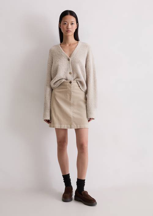 Short velvet skirt made from organic cotton-viscose stretch