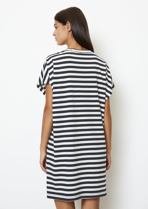 Lounge longshirt — White/Dark Navy Q514