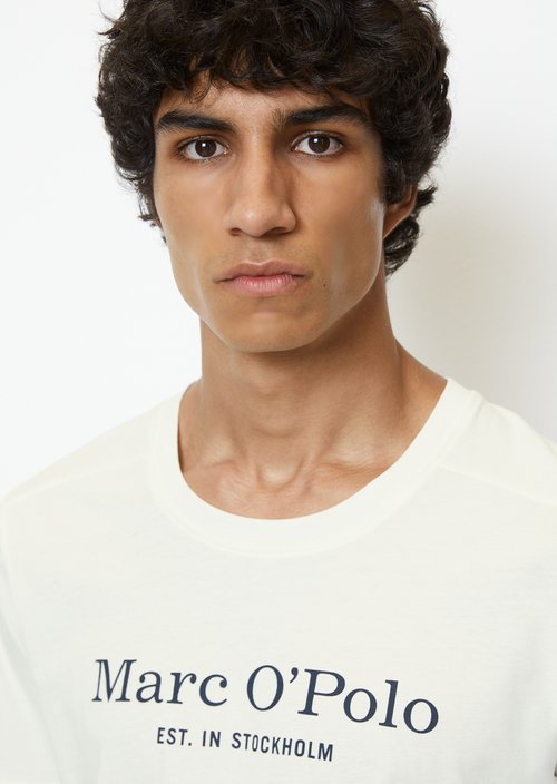 23Q3M00048 Top — White Cotton Q152