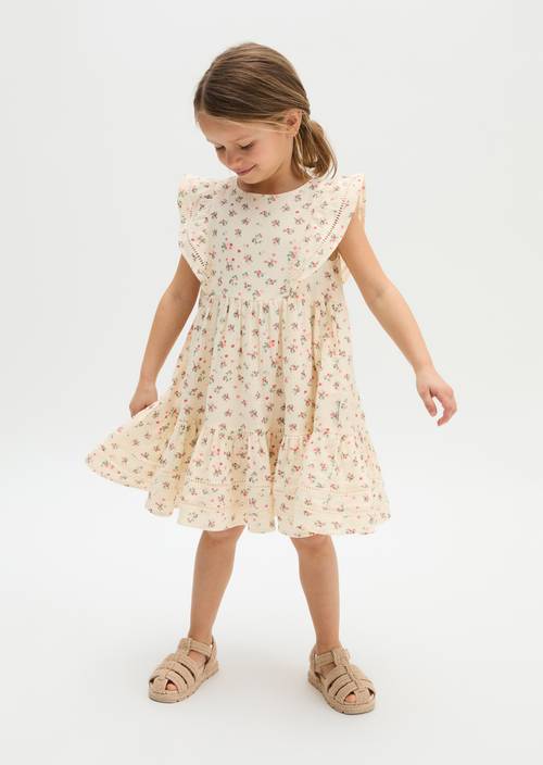 KIDS-GIDS jurk White Cotton gedragen door model