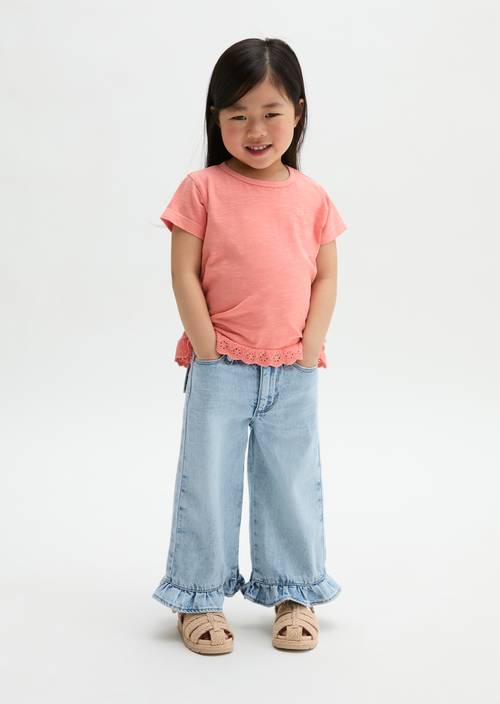 KIDS-GIRLS T-Shirt Red worn on model