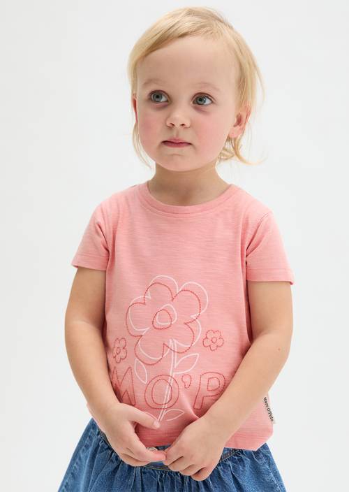 KIDS-GIRLS T-Shirt Red worn on model