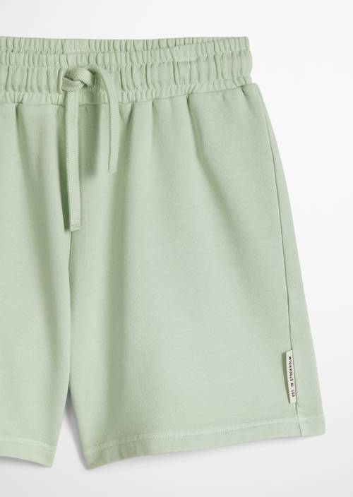 TEENS-GIRLS Sweatshorts Green in detail view