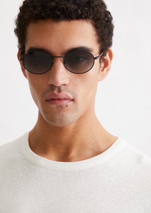 Unisex sunglasses — Black
