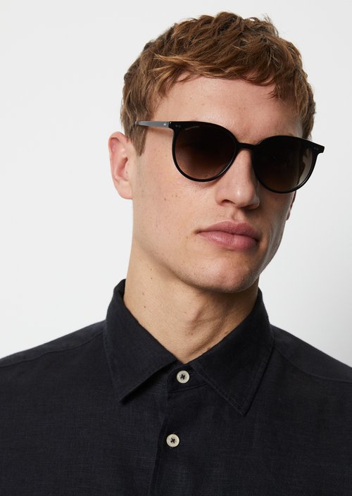 Unisex sunglasses — Black