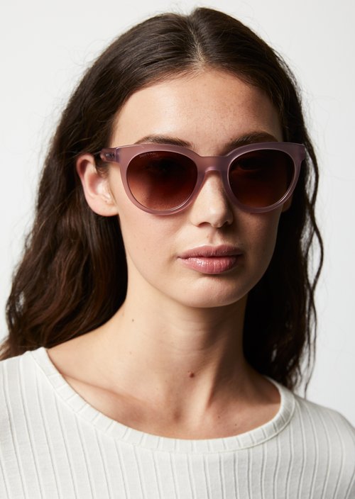 Women's sunglasses — Red