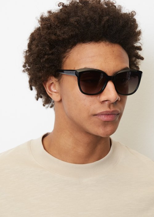 Unisex sunglasses — Black