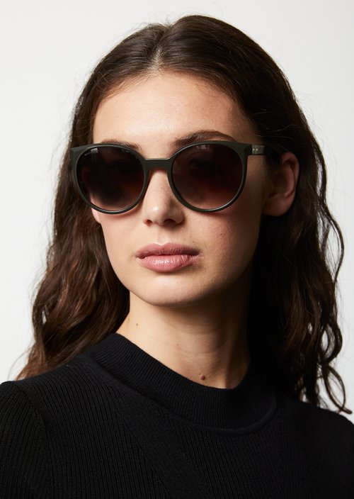 Women's sunglasses — Green
