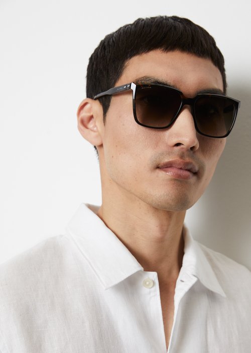Unisex sunglasses — Brown