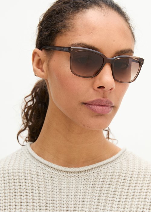 Women's sunglasses — Brown
