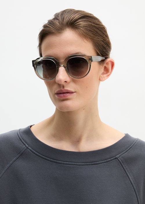 Women's sunglasses — Green