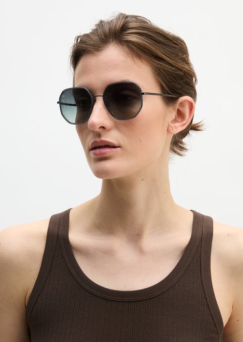 Women's sunglasses — Green