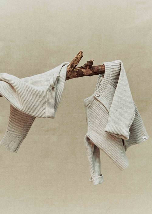 UNISEX-BABYS trousers Greige Mel. in front view