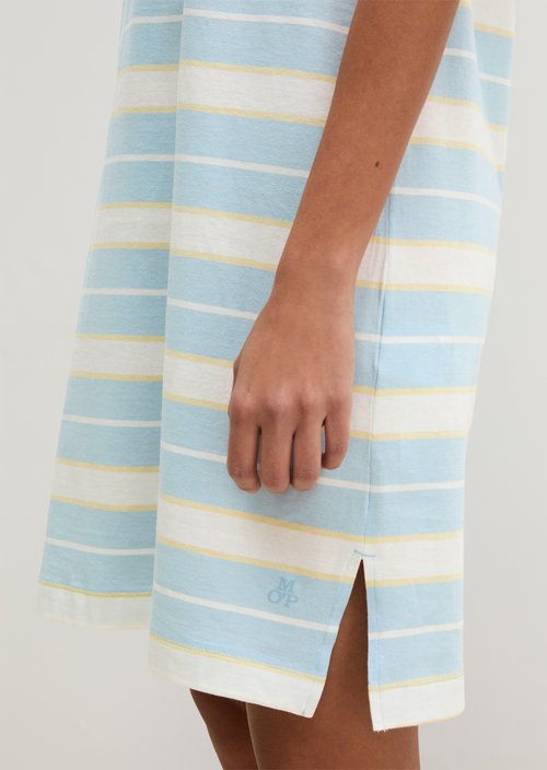 Lounge dress — Niagara Mist Stri