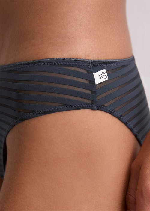 Slip — Dark Navy Q898
