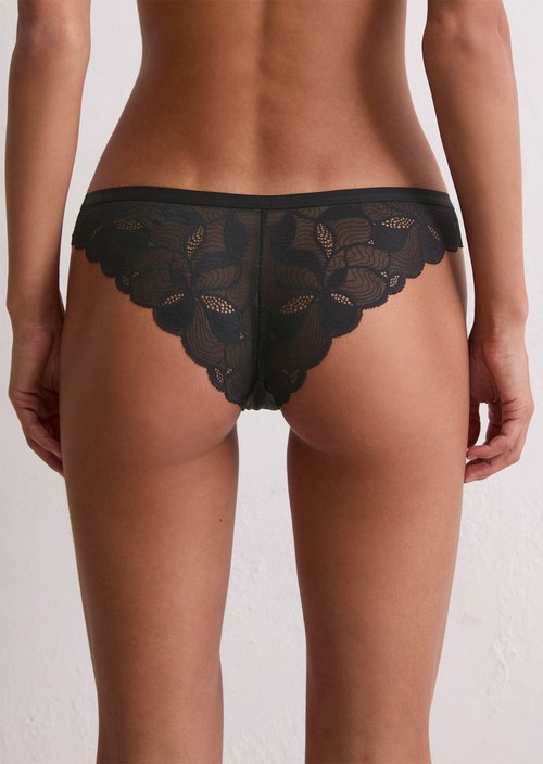 Slip — Black