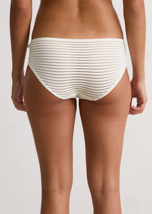 Hipster panty — White Cotton Q152