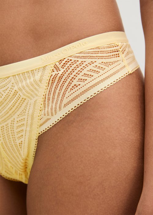 String — Double Cream