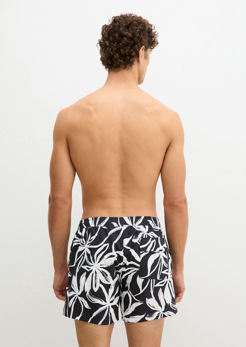Swimming shorts — Black/White (alternate view)