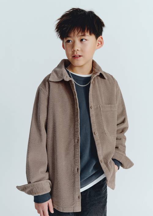 TEENS-BOYS Overshirt Charlston Gray getragen am Model