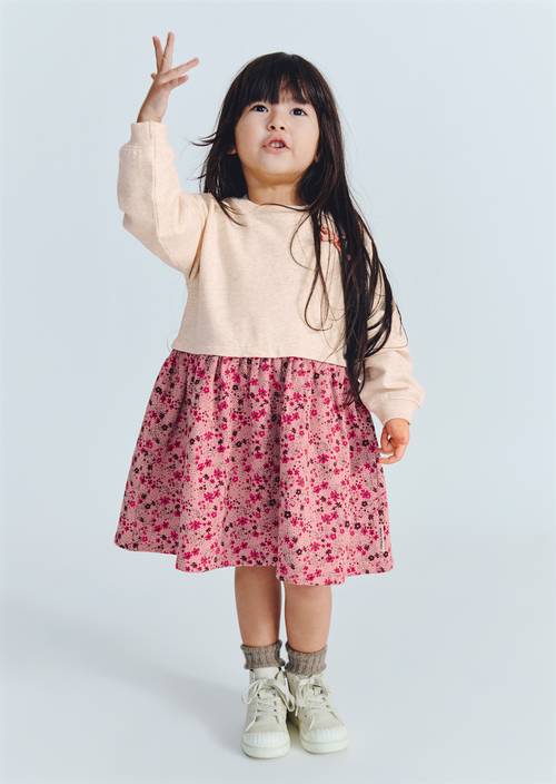 KIDS-GIRLS Dress made from an organic cotton blend - | Dresses / Skirts