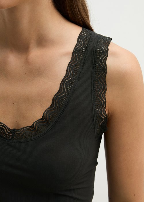 Lounge top — Black