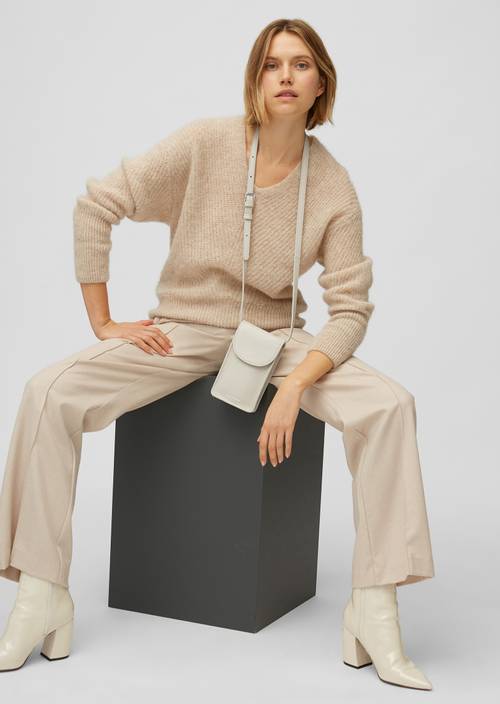 Smartphone-Bag M107 noszone na modelu