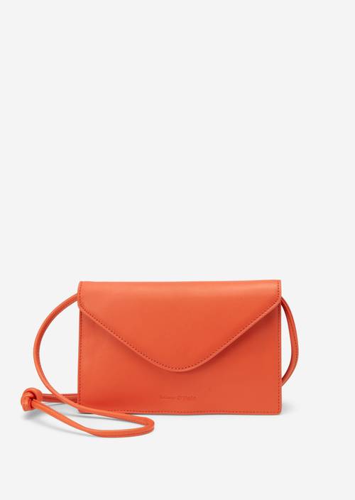 Plochá crossbody kabelka M288 v předním pohledu