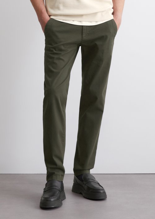 Chino model Stig shaped — M499