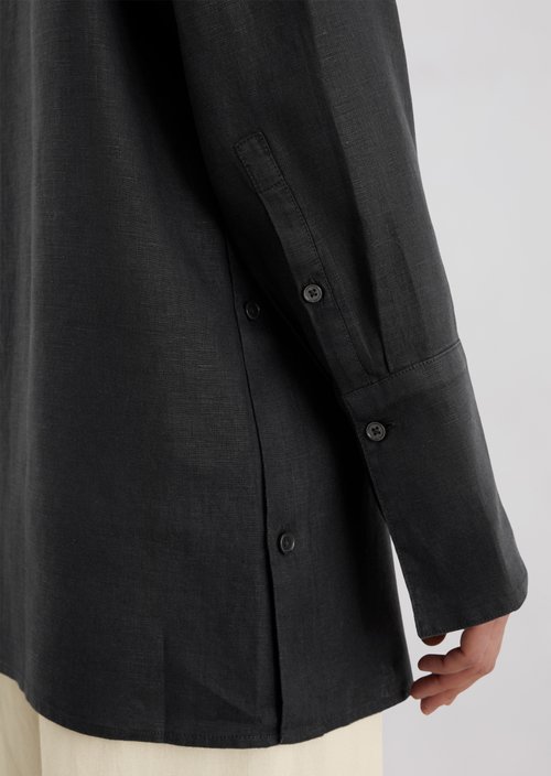 Long relaxed linen blouse — Black