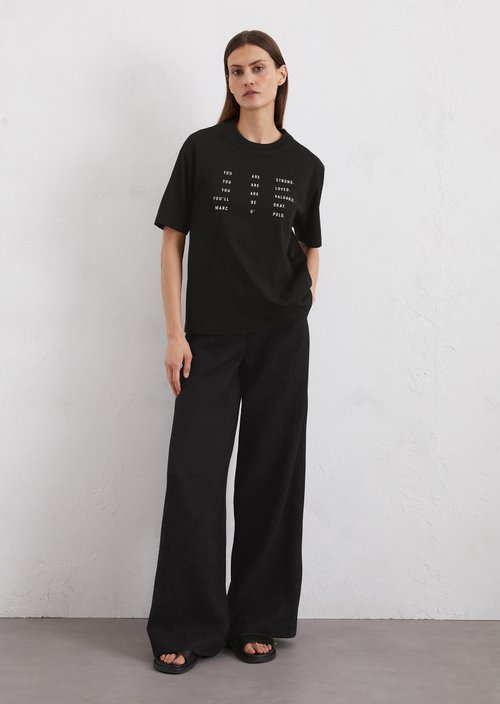 Basic logo T-shirt regular — Black