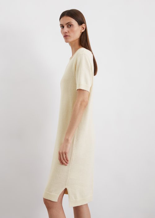 Relaxed short-sleeved knit dress — Natural cotton